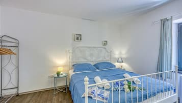 Wi-Fi de cortesia, roupa de cama