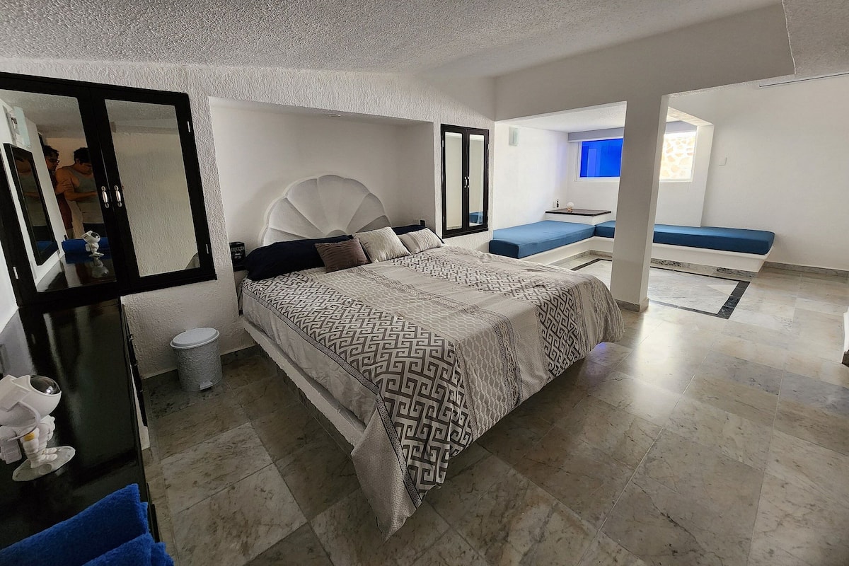 Basic Villa, 1 Bedroom, Mobility Accessible | Memory foam beds, individually decorated, individually furnished