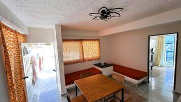 Villa | Restaurantes