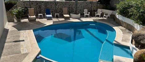 Outdoor pool, open 8:00 AM to 9:00 PM, sun loungers