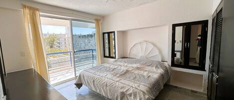 Villa, 2 Bedrooms, Partial Ocean View | Memory-foam beds, blackout curtains, iron/ironing board (on request)