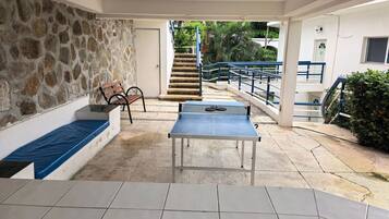 Vila Panorama, 1 kamar tidur, balkon, pemandangan samudra | Teras/patio