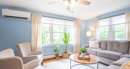 Secluded cottage, sleeps 6, private and peaceful