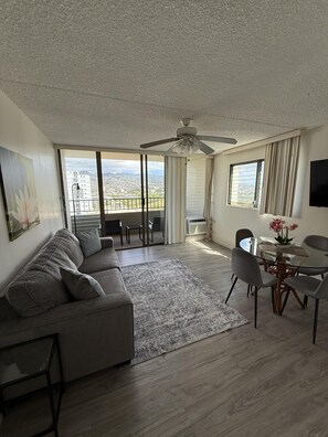 テーブルサッカー台、卓球台