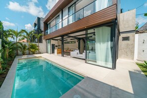 Exterior - Villa Vantage 7 (Kerobokan)