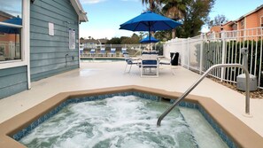 Terrace/patio - Beautiful Villa near Disney with pool in gated community 4BR/Slps10 (Kissimmee)