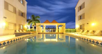 Hope Harbour Hotel
