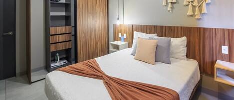 1 bedroom, desk, iron/ironing board, free WiFi