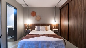 1 bedroom, desk, iron/ironing board, free WiFi - Stylish, Private Flat with Patio and 1 BD by Tribu San Martin (Guadalajara)