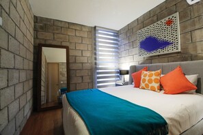 2 quartos, escrivaninha, Wi-Fi de cortesia, roupa de cama