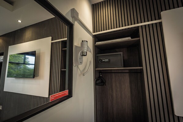 Memory-foam beds, desk, iron/ironing board, bed sheets