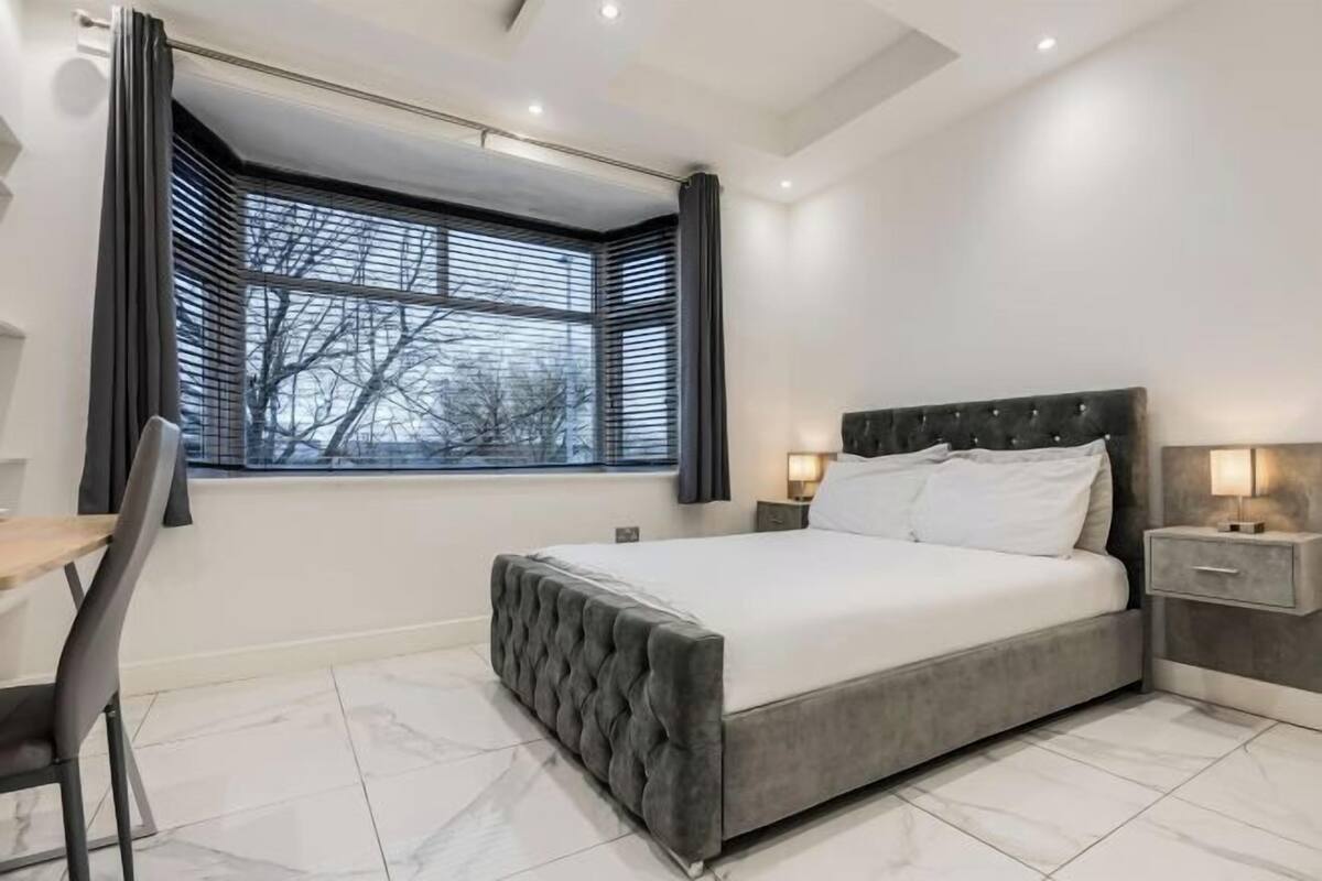 Memory-foam beds, desk, iron/ironing board, bed sheets