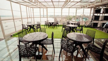 Habitación superior | Terraza o patio