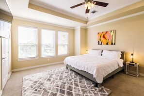 Décoration personnalisée, ameublement personnalisé, bureau