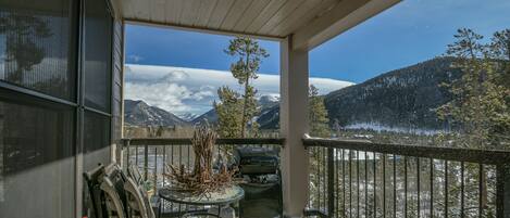 Apartment (Quicksilver 1677) | Balkon