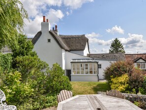 Exterior - Thatched Cottage (Bridport)