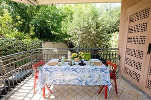 Apartment, 1 Bedroom, Balcony, Garden View | Terrace/patio - La Casetta di Giò a Roma With Private Garden and Parking Space - Beahost (Rome)