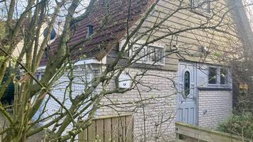 Bungalow, 4 Bedrooms, Patio, Garden View | Property entrance