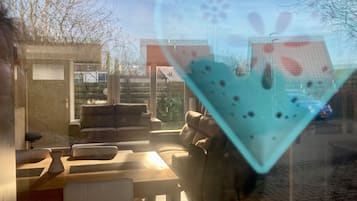 Bungalow, 4 Bedrooms, Patio, Garden View | Property grounds