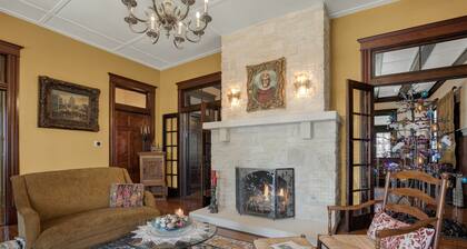 Beautiful and Unique Home With Fireplace and Pool!