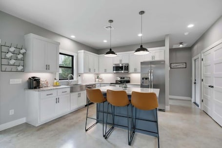 House, Multiple Beds, Patio, City View (403 N Cherry) | Private kitchen | Coffee/tea maker