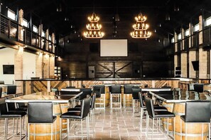 Banquet hall - Resort at Fredericksburg Unit 17 (Fredericksburg)