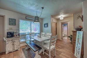 House, Multiple Beds, Patio (811 Lloyd Dr) | Dining - Kerrville Hidden Gem With Firepit and Grill - Great Location (Kerrville)