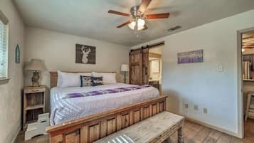 4 bedrooms, individually decorated, individually furnished, bed sheets