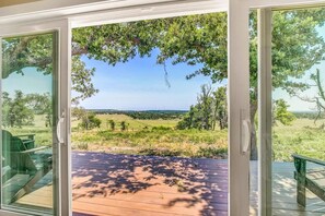 Interior - Luxury Homes! With a Pool-jacuzzi-outdoor Kitchen! (Fredericksburg)