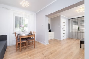 Apartment, 1 Bedroom, Terrace | 1 bedroom, desk, bed sheets