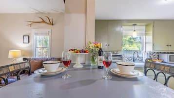 Cottage, 1 letto queen, patio (413 W San - Tristian) | Ristoranti