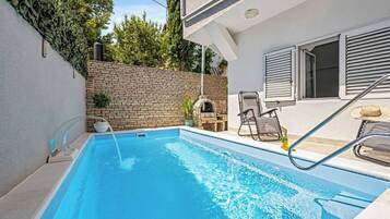 Villa, 4 habitaciones, para fumadores, alberca privada | Alberca | Alberca al aire libre