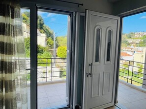 Apartment, 2 Schlafzimmer, Balkon, Bergblick | Innenbereich