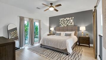 4 bedrooms, individually decorated, individually furnished, free WiFi