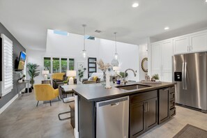 House, Multiple Beds, Pool Access | Private kitchen | Fridge, microwave, oven, stovetop - Soaring 2-level Point Venture Home on Lake Travis (Leander)