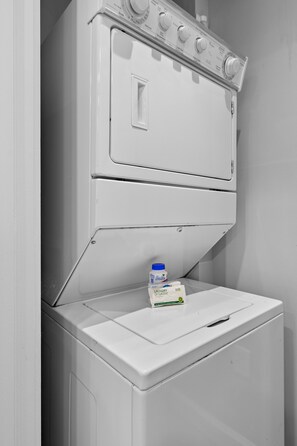 Apartment | 2 bedrooms - Ocean View 2 Bedroom Penthouse (Singer Island)