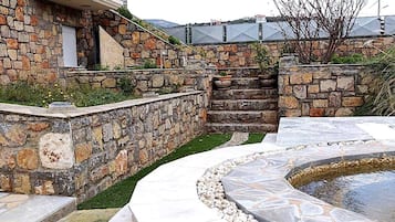 Villa, 4 Bedrooms, Smoking, Private Pool | Property grounds