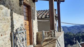 Nhà, 2 phòng ngủ, hiên | Khuôn viên nơi lưu trú