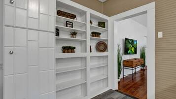 House, Multiple Beds, Patio | Interior