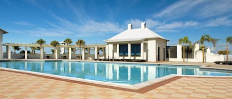 House, 4 Bedrooms | Pool | Outdoor pool