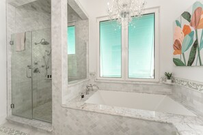 Bathroom - Casa Sirena - Private Bayside Home With Pool 4 Bedroom Home by RedAwning (South Padre Island)