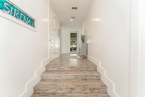 Interior - Casa Sirena - Private Bayside Home With Pool 4 Bedroom Home by RedAwning (South Padre Island)