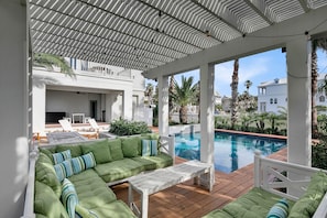 House, 4 Bedrooms | View from property