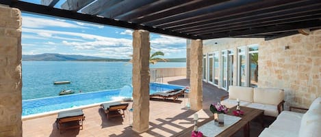 Vila, 4 quartos, acessível, para fumantes | Área da propriedade