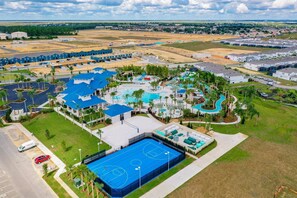 House, Multiple Bedrooms, Private Pool, City View | Exterior - Windsor Island 7br, Free Pool Heat, 5min Walk To L (Davenport)