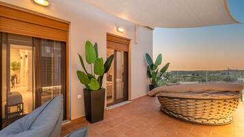 Villa, 3 Bedrooms, Smoking, Private Pool | Spa