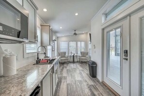House, 1 King Bed, Patio (#13 3567 US 290 E) | Private kitchen | Fridge, microwave, coffee/tea maker