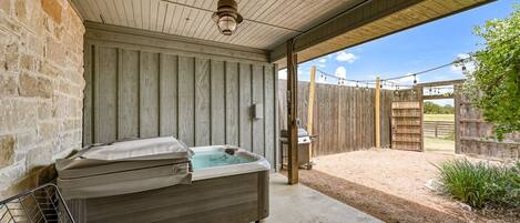 Cottage, 1 King Bed, Hot Tub | Property grounds