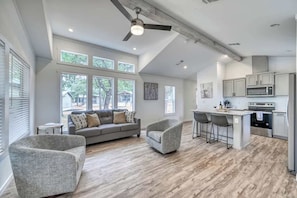 House, Multiple Beds, Patio (#15 3567 US 290 E) | Living area | TV