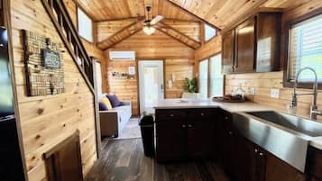 House, Multiple Beds, Patio (#8 3567 US 290 E) | Interior